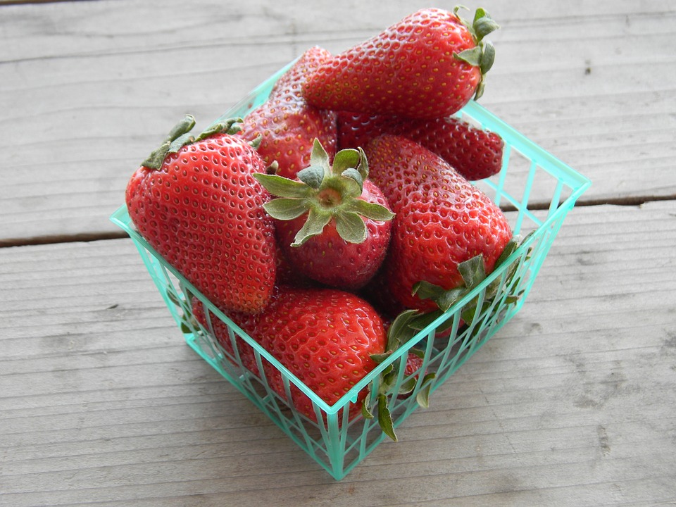 strawberries-774682_960_720